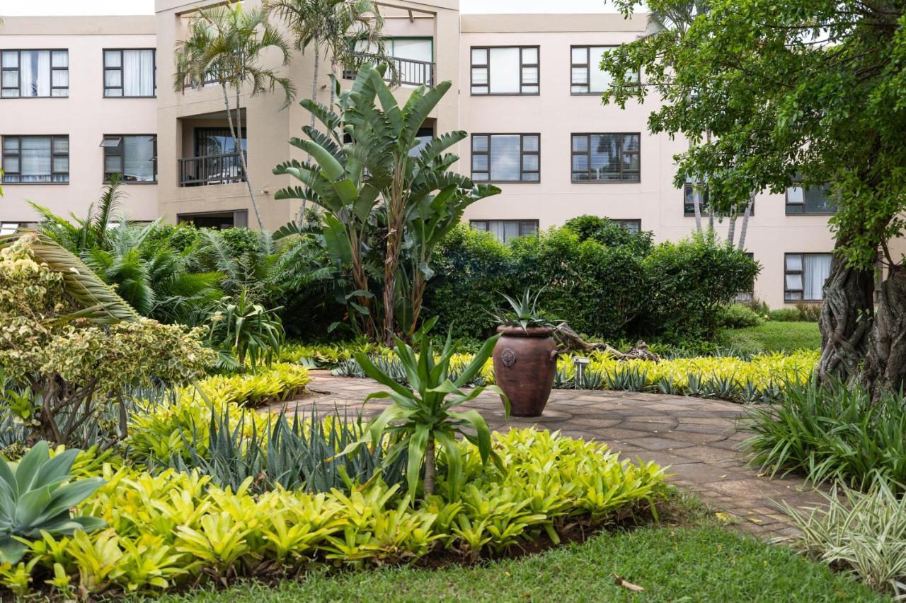 67 The Shades - Luxury Apartment In Umhlanga - Airconditioning Throughout And Inverter Durban Exteriör bild