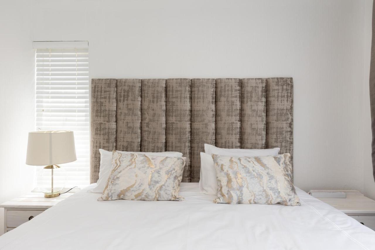 67 The Shades - Luxury Apartment In Umhlanga - Airconditioning Throughout And Inverter Durban Exteriör bild